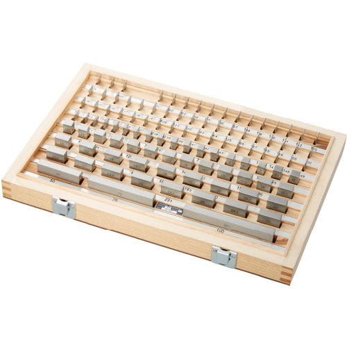 c12ee4f5b7e4711379bc8fcbac6fa3e8